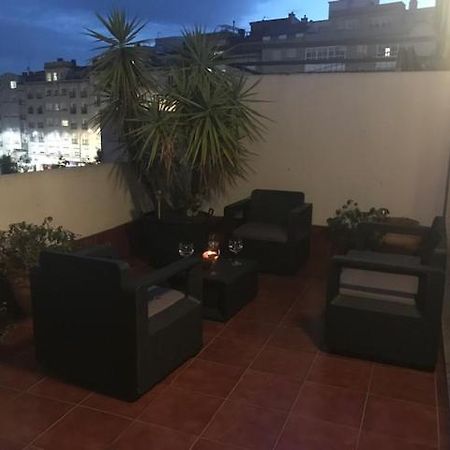 el oasis del centro Pontevedra Exterior foto